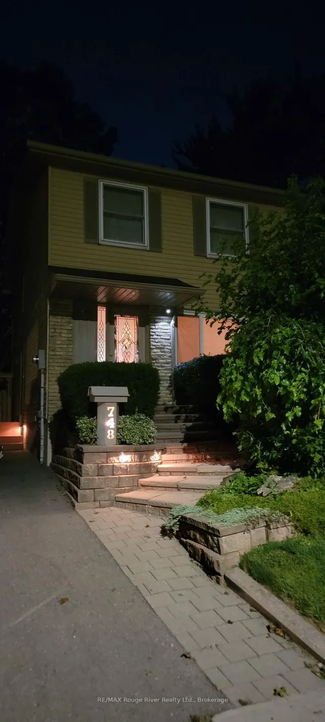 748 Hillcroft St, Oshawa 5