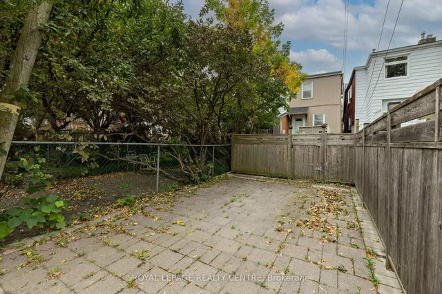 67 Alton Ave, Toronto 5