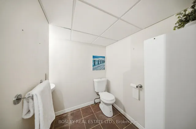 865 Gentry Cres, Oshawa 2
