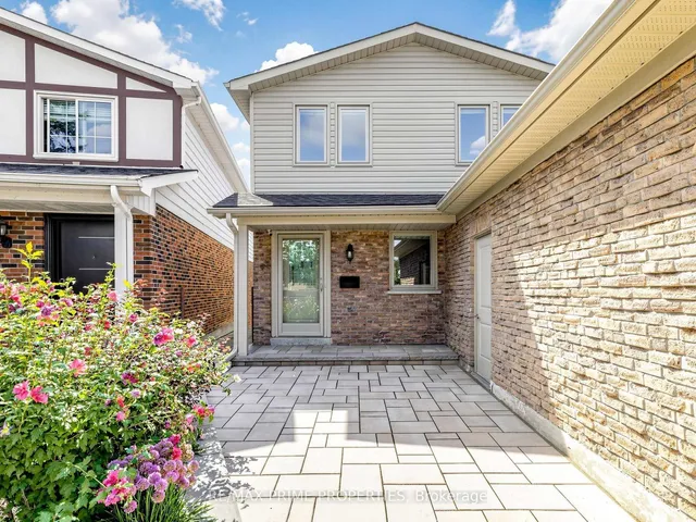 19 Post Horn Grve, Toronto 5