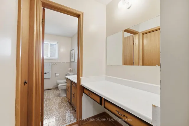 3 Morbank Dr, Toronto 5