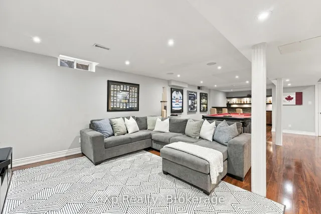 237 Lake Driveway, Ajax 5