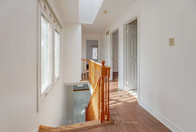 3 Reidmount Ave #1, Toronto 4
