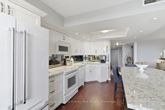 700 Wilson Rd #806, Oshawa 4