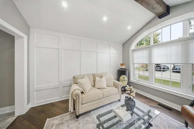 8 Holliman Lane, Ajax 5