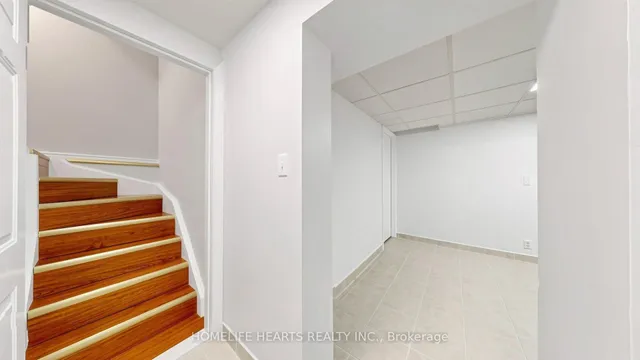 5 John Tabor Tr, Toronto 3
