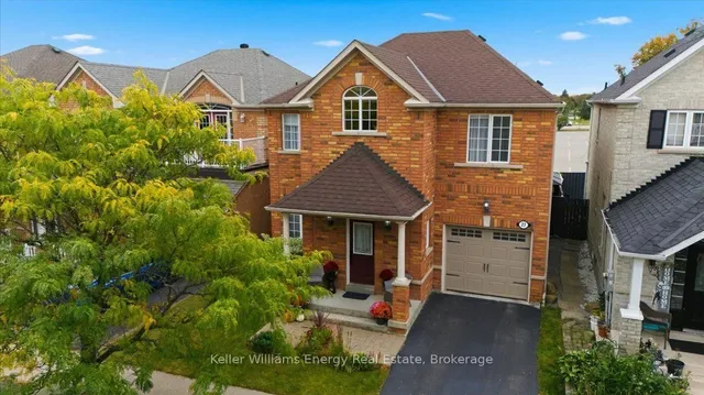 27 Dent St, Ajax
