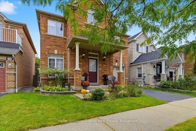 27 Dent St, Ajax 3