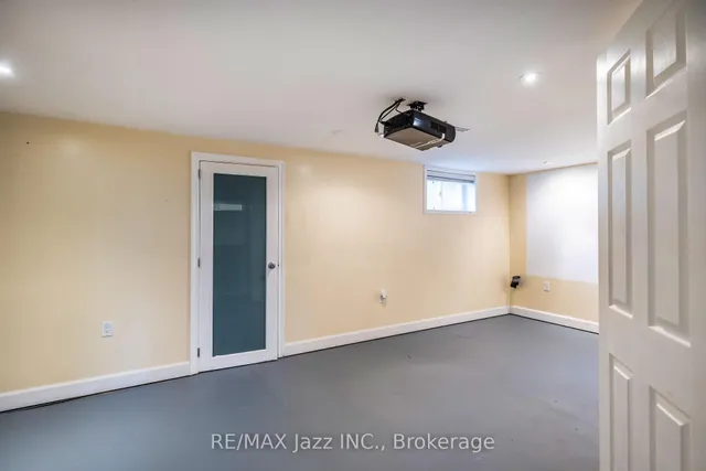 1585 Townline Rd, Clarington 5