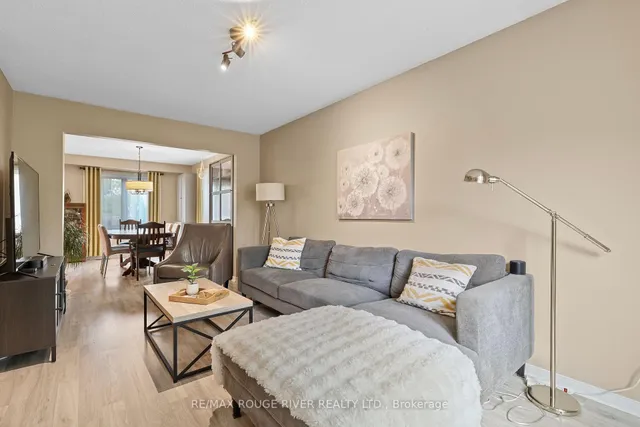 648 Cognac Cres, Pickering 5