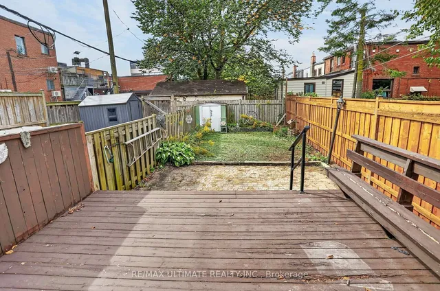 12 Eldon Ave, Toronto 5