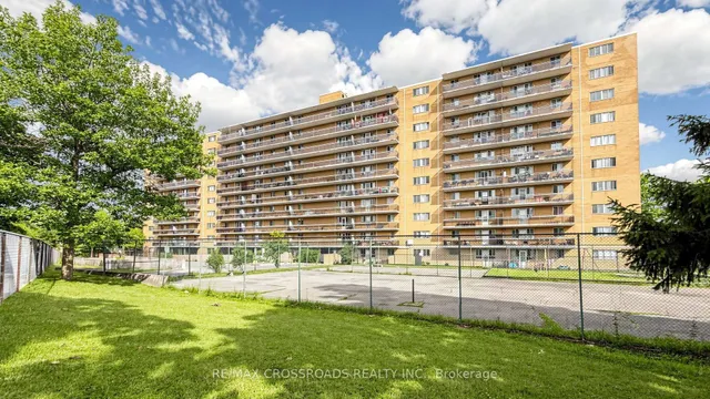 100 Dundalk Dr #817, Toronto 5