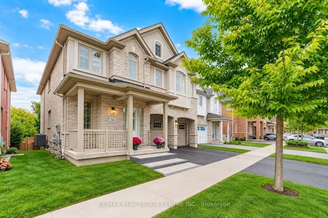33 Mosely Cres, Ajax 4