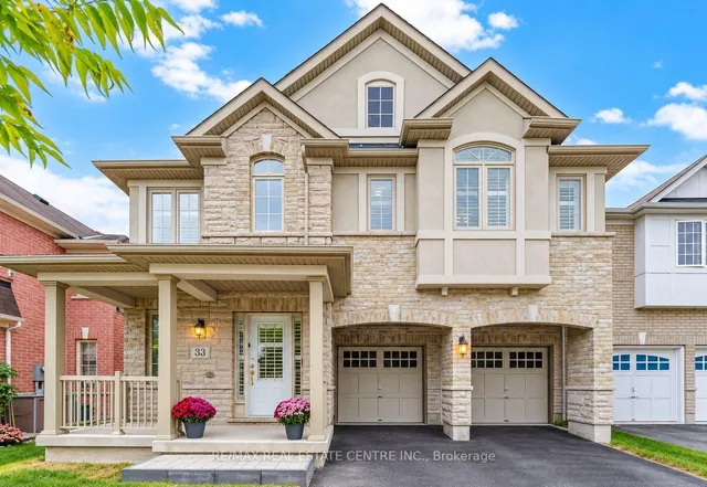 33 Mosely Cres, Ajax 2