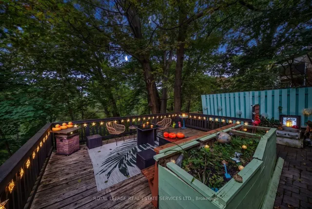 761 Kingston Rd, Toronto 2