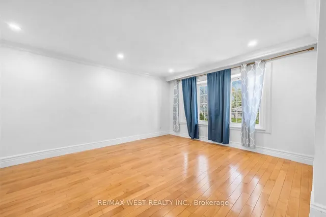 578 Bellamy Rd, Toronto 3