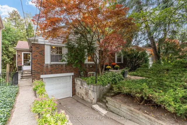 30 Barbara Cres, Toronto 4