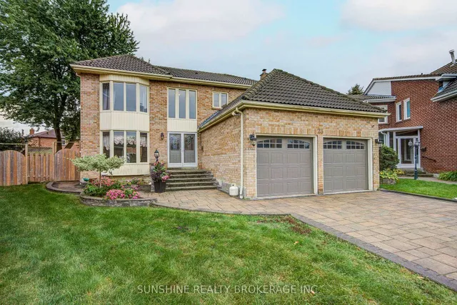 23 Parsborough Crt, Toronto 2
