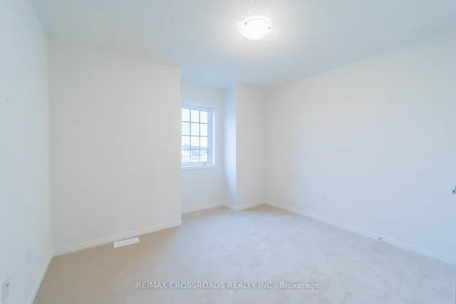 332 Coronation Rd, Whitby 5