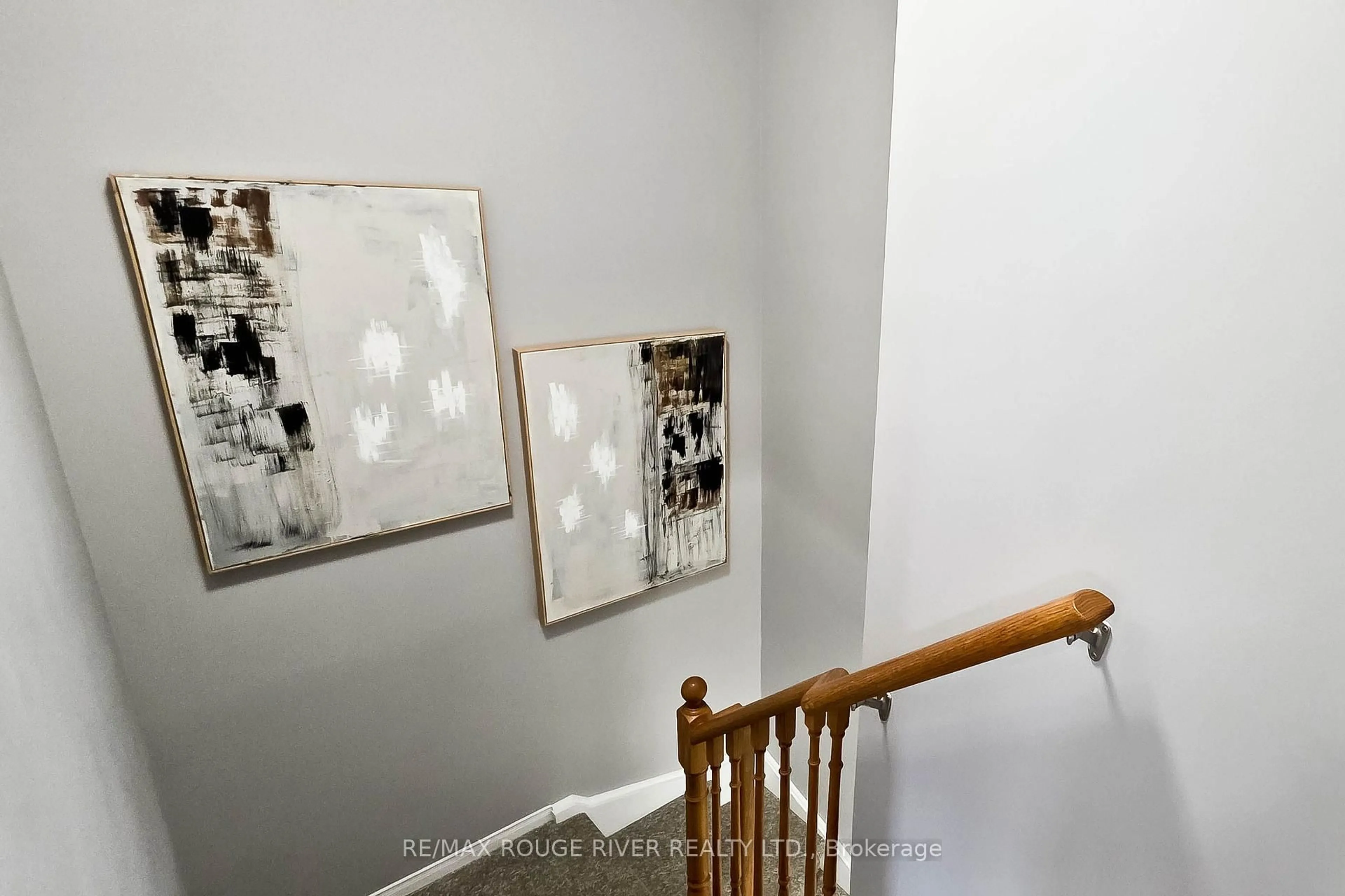 trreb/IMG-E13853170_2df5d189-1231-43f3-a0de-f3bcaa13f78e-l.jpg