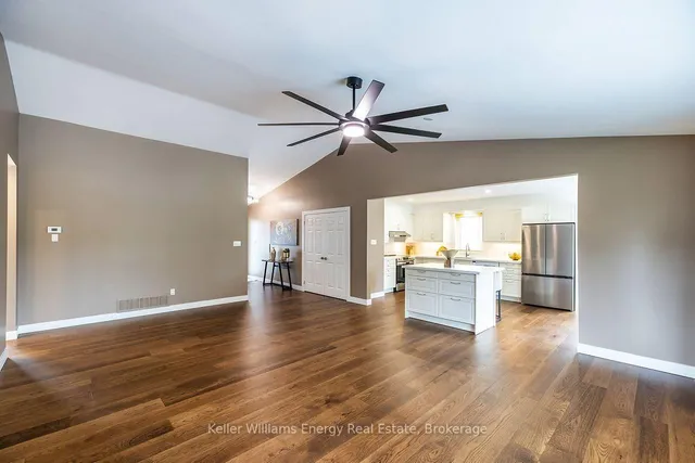 212 Wilmot Tr, Clarington 5