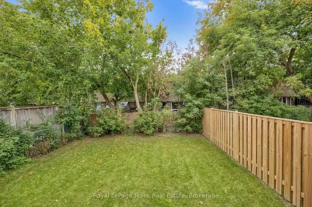 321 Anderson Ave, Oshawa 5