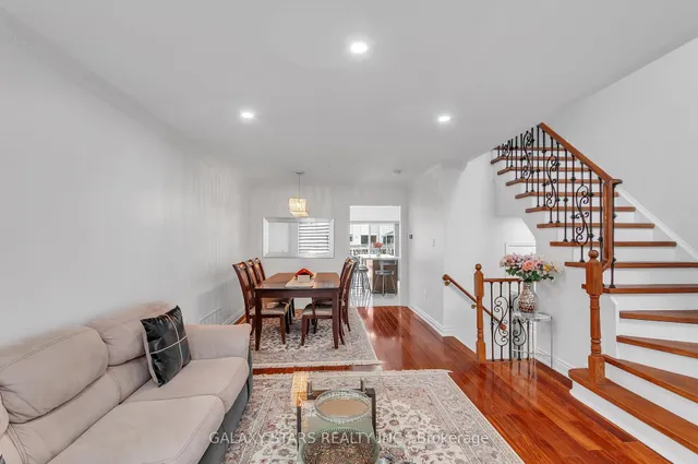 32 Armitage Cres, Ajax 4