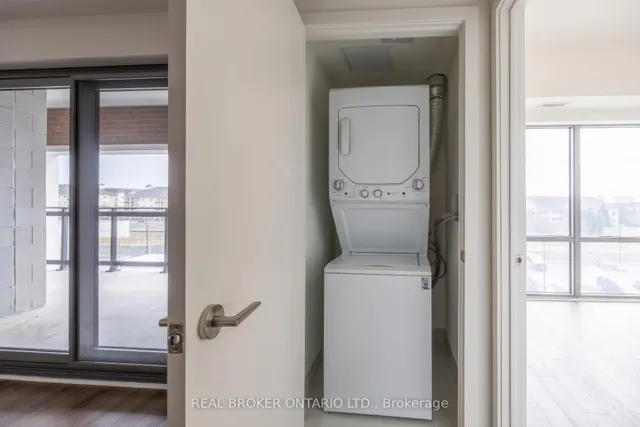 51 Clarington Blvd #402, Clarington 3