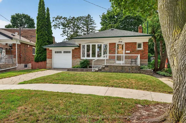 40 Wortham Dr, Toronto 2