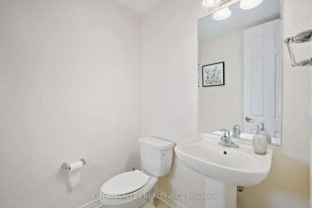 88 Jolly Way, Toronto 5