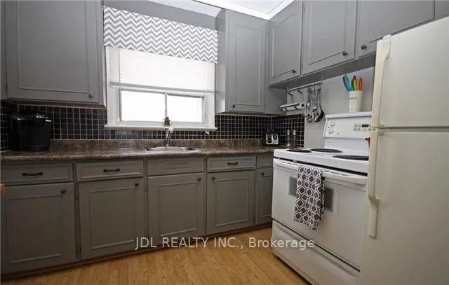 245 Windsor St, Oshawa 2