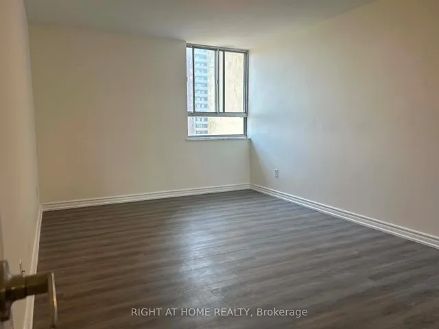 5 Massey Sq #1508, Toronto 5