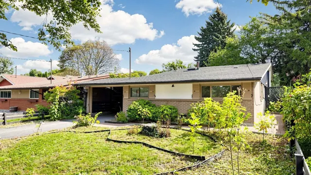 31 Norbury Cres, Toronto 2