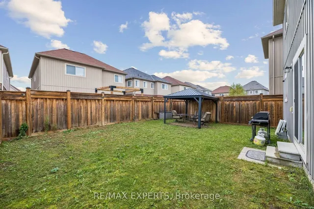 52 Bruce Cameron Dr, Clarington 5