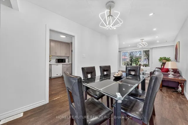 163 Labrador Dr, Oshawa 4