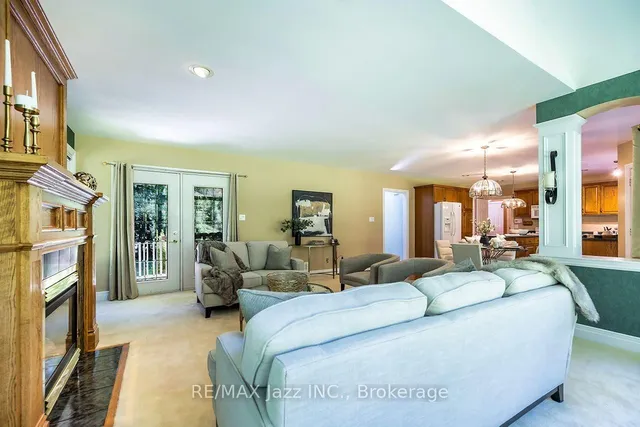 20 Timberlane Crt, Clarington 5