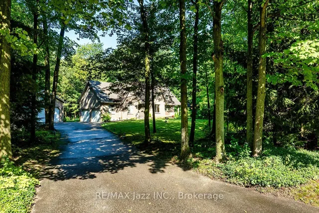 20 Timberlane Crt, Clarington 2