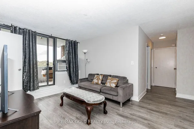 100 Wingarden Crt #415, Toronto 2