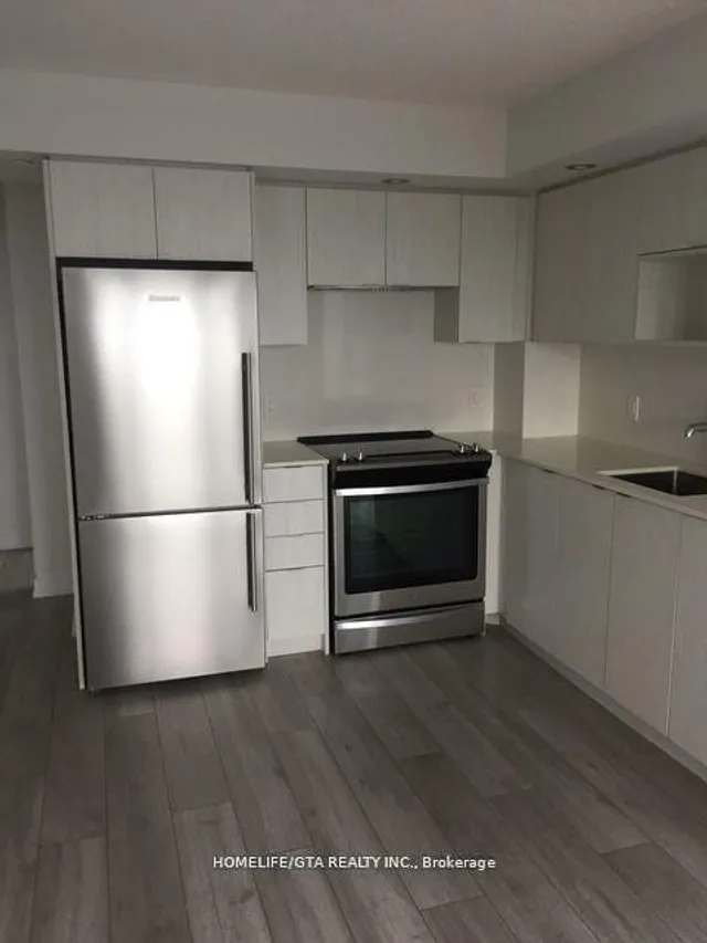 225 Village Green Sq #2202, Toronto 4