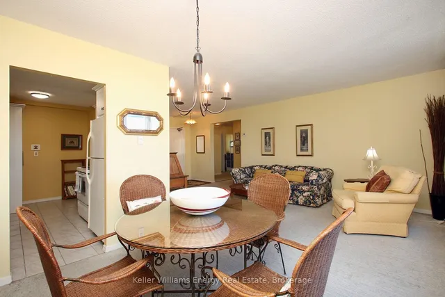 1210 Radom St #1209, Pickering 4