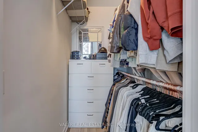1480 Bayly St #708, Pickering 5