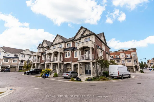 5 Sleeky Lane, Ajax 2