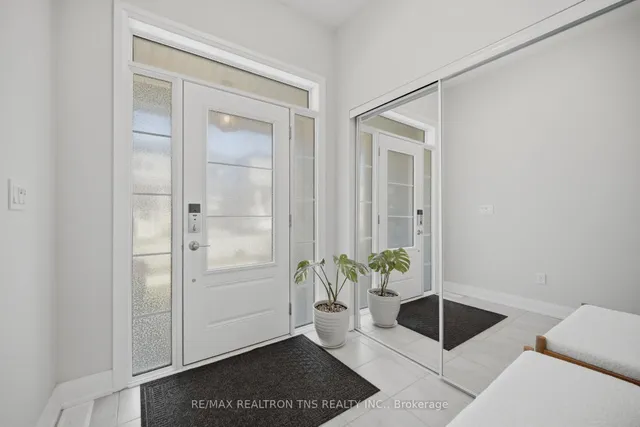 957 Cormorant Path, Pickering 3