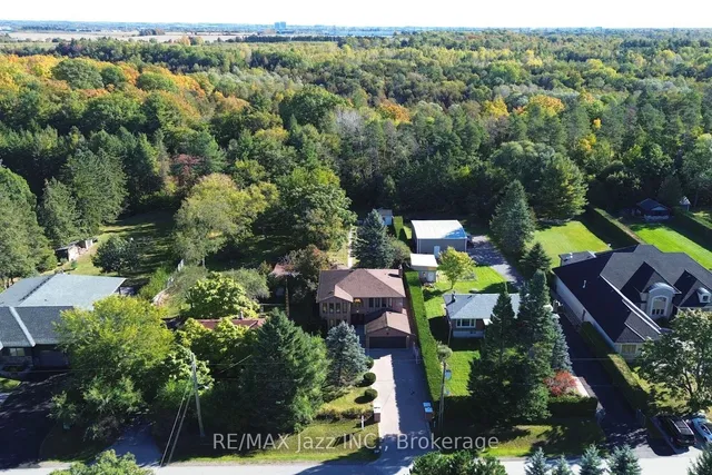 35 Ward St, Whitby 2