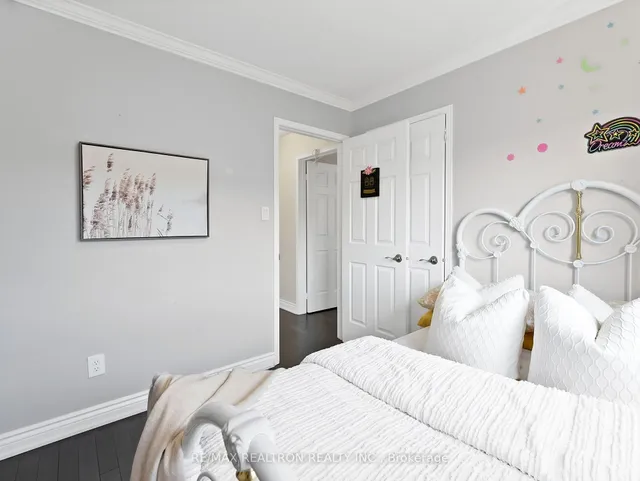 83 Crawforth St, Whitby 5