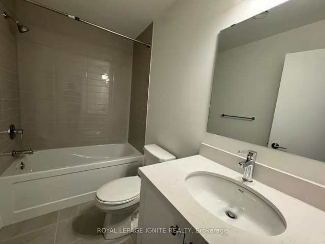 51 Clarington Blvd #110, Clarington 3