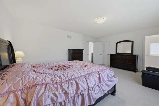 1944 Don White Crt, Oshawa 2