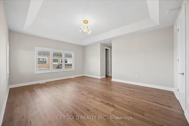 34 Huggins Dr, Whitby 3