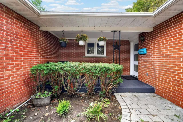 134 Switzer Dr, Oshawa 3