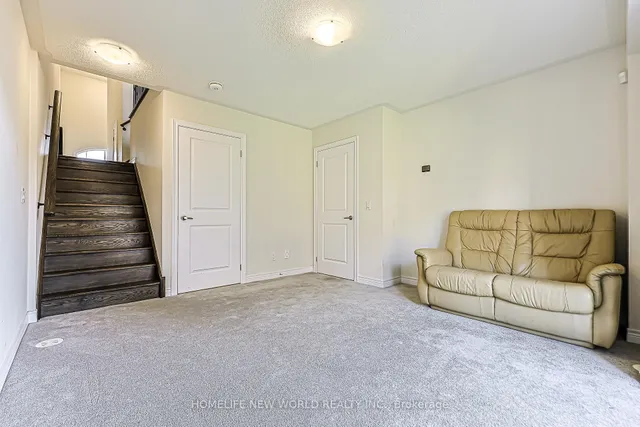 56 Elkington Cres, Whitby 5